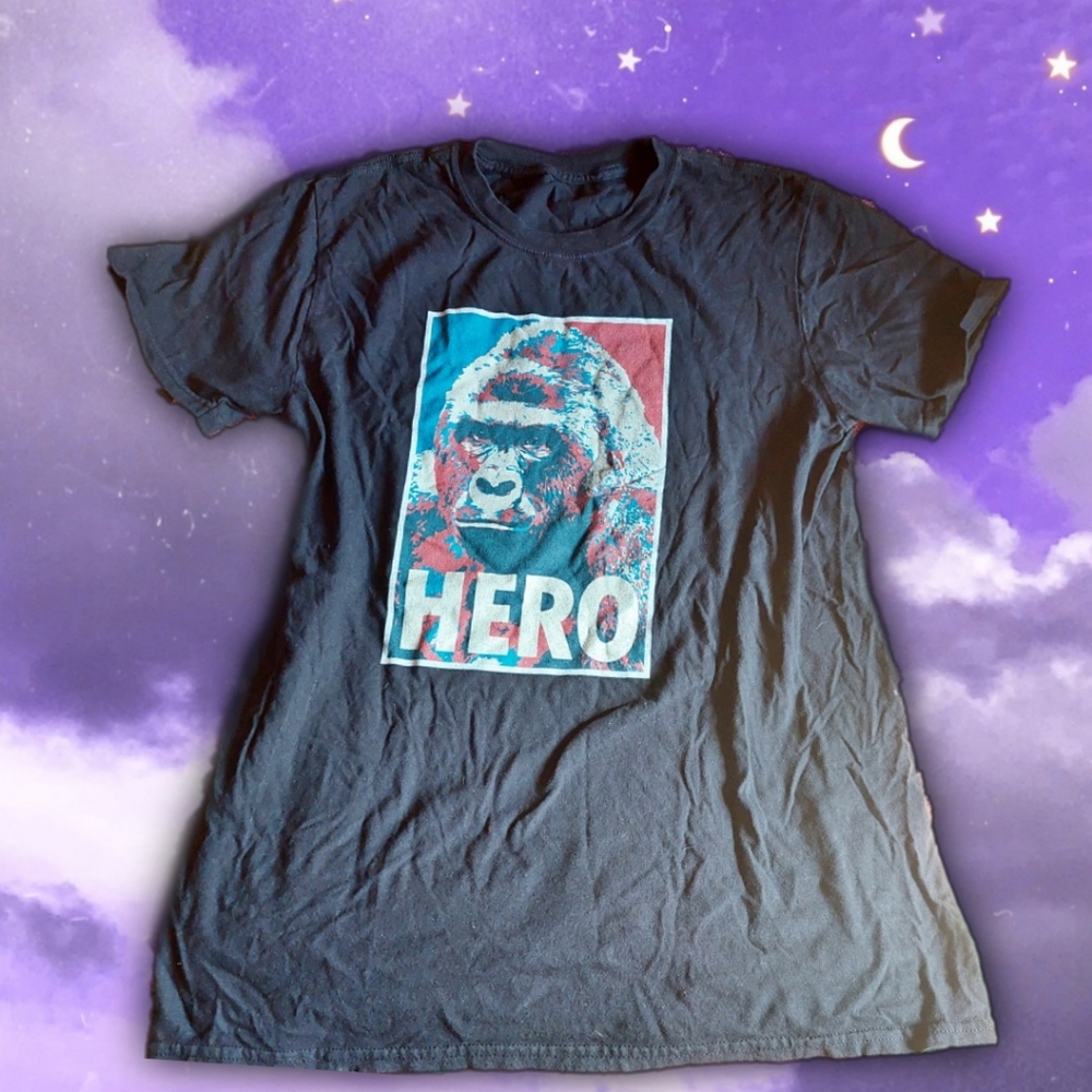 Hero Kong Basic Tee